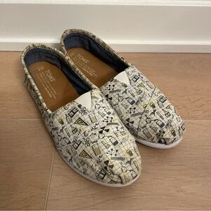 TOMS Math & Science Graphic Shoes